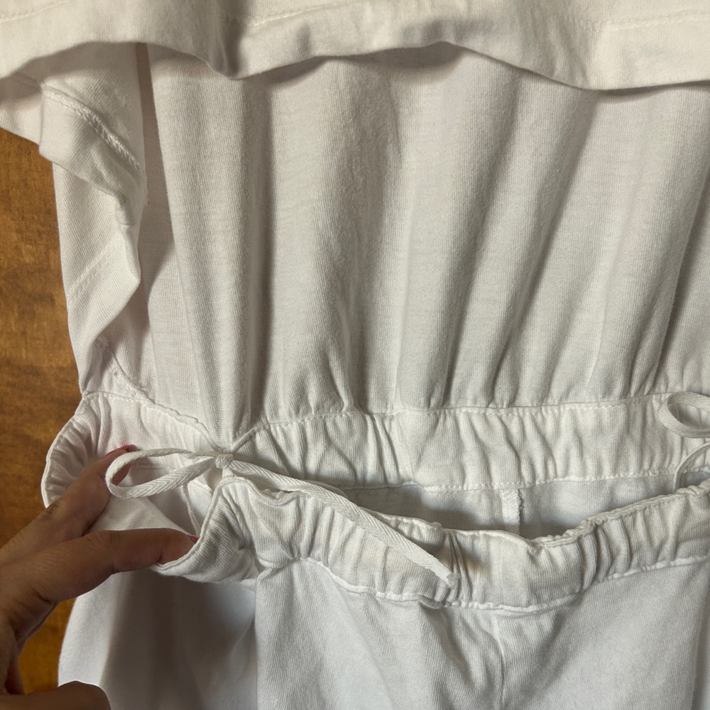 Velvet by Graham & Spencer Beach Romper - Picture 7 of 12